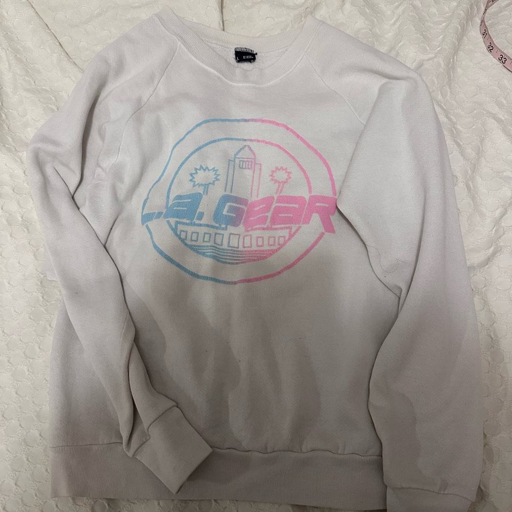 90's/Y2k L.A. Gear White and Pink Crew Neck Sweater